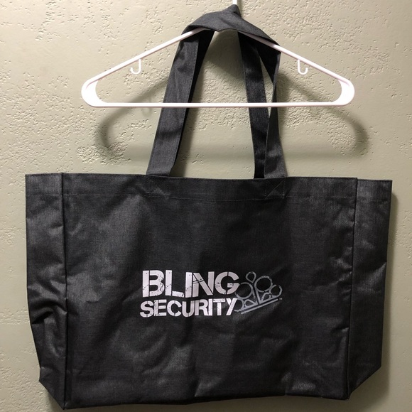 Paparazzi “Bling Security” Gray reusable bag - Picture 2 of 5